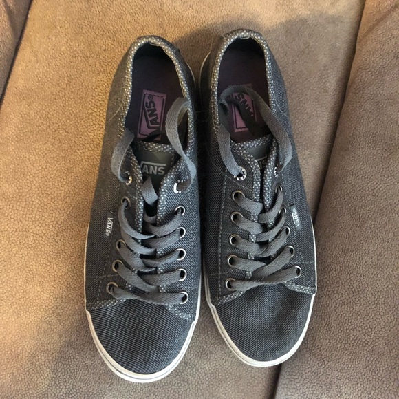 Nice Grey Vans Women’s Size 6 - Picture 3 of 5